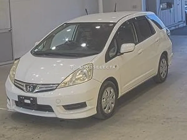 Honda Fit Shuttle 2013, auction grade 4