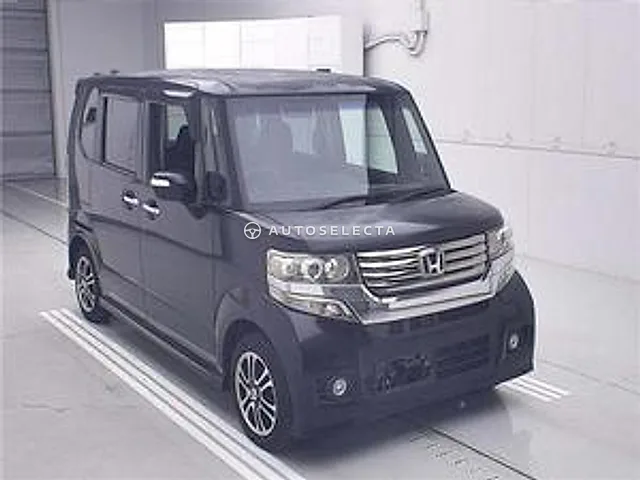 Honda N-BOX 2013, auction grade R