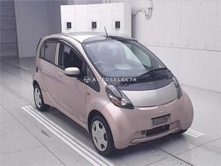 Mitsubishi i 2011, photo 1 of 11