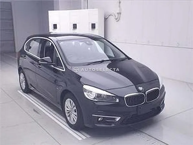 BMW 2 Series 2018, auction grade 4