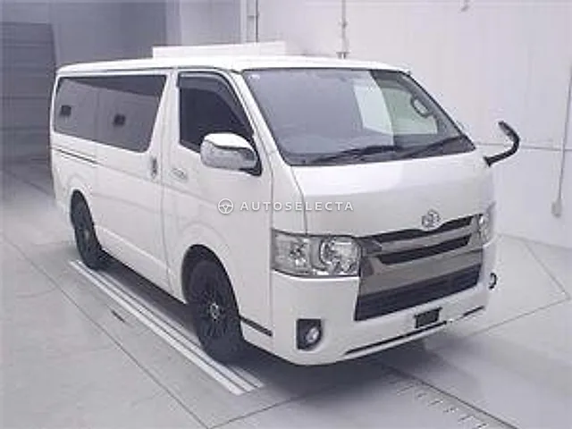 Toyota Hiace 2016, auction grade 3.5