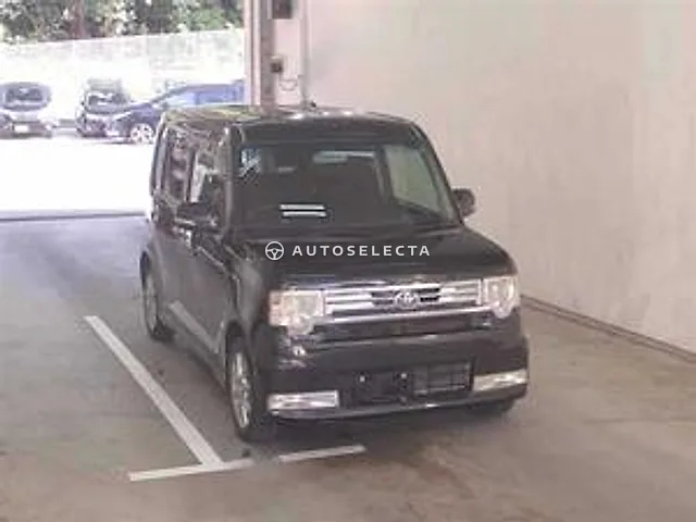 Toyota Pixis Space 2012, auction grade R