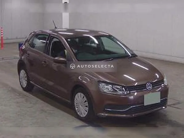 Volkswagen Polo 2015, auction grade 4