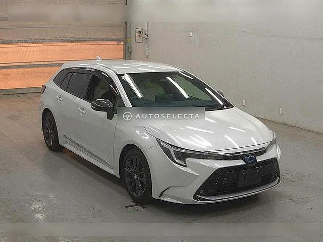 Toyota Corolla Touring 2024, auction grade 5