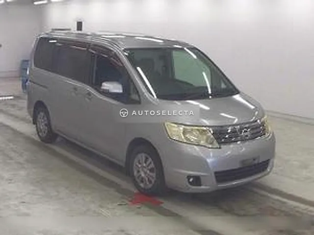 Nissan Serena 2008