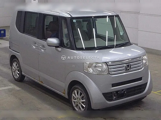 Honda N-BOX+ 2014, auction grade 2