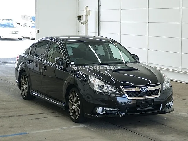 Subaru Legacy B4 2012, auction grade RA