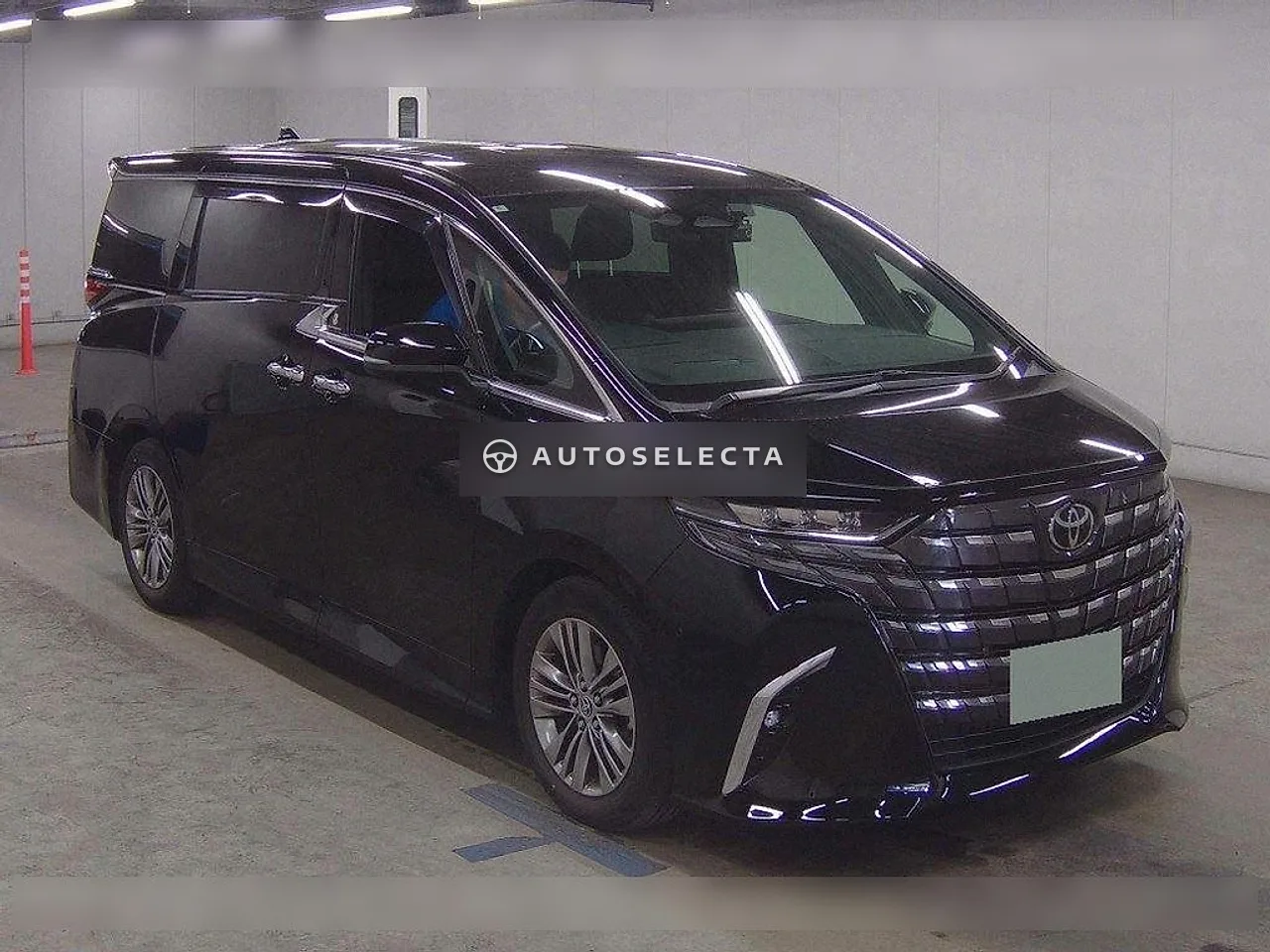Toyota Alphard 2024, photo 1 of 1