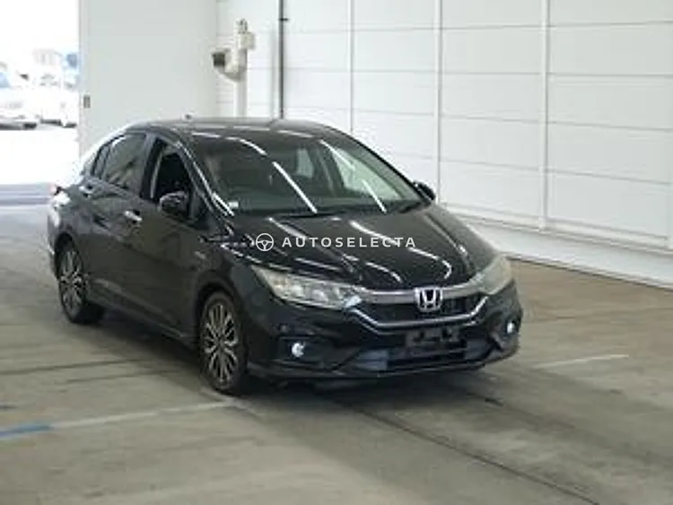 Honda Grace 2017, photo 1 of 1