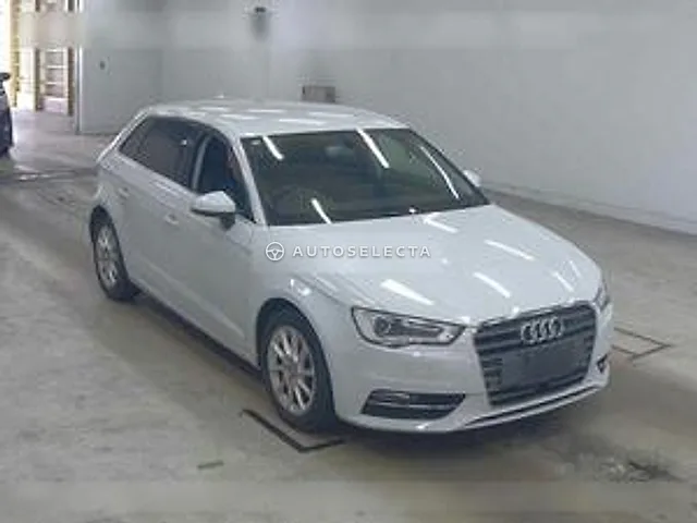 Audi A3 2015, auction grade R