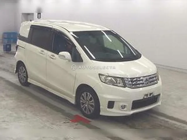 Honda Freed Spike 2012