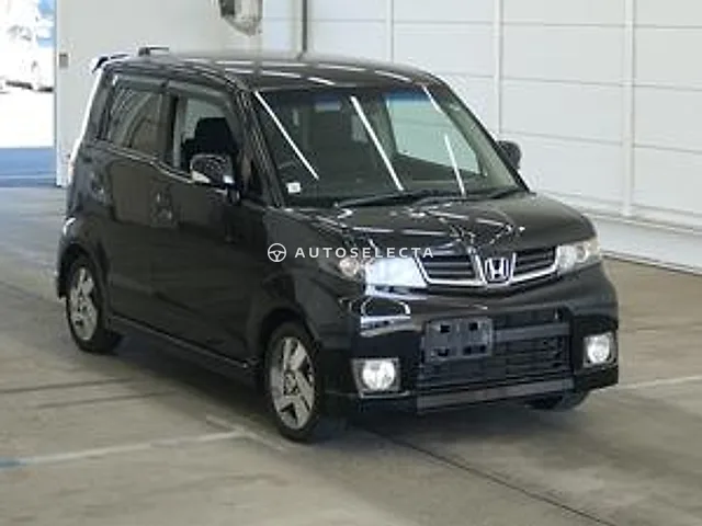 Honda Zest Spark 2011, auction grade 3.5