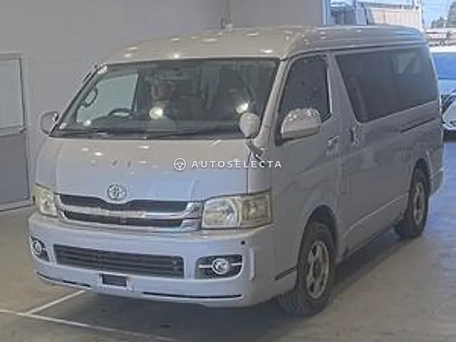 Toyota Hiace 2009, auction grade RA