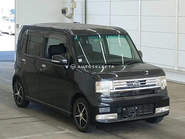 Daihatsu Move Conte 2011, auction grade 3.5