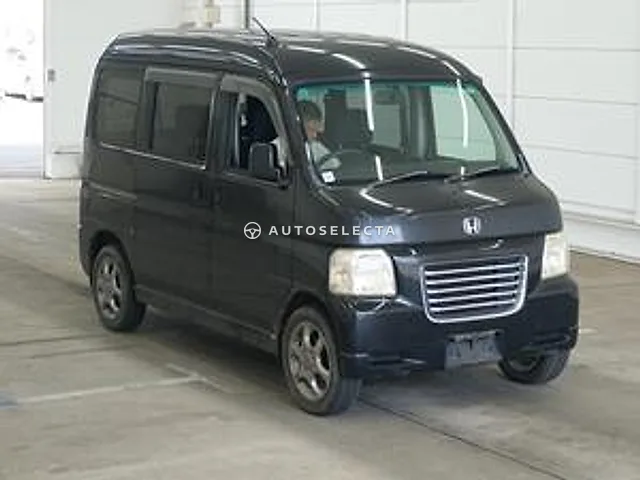Honda Vamos Hobio 2011, auction grade 3