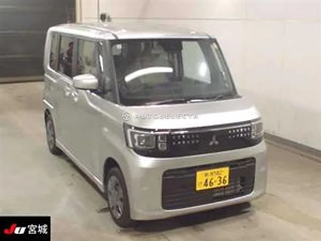 Mitsubishi eK Space 2025, auction grade 6