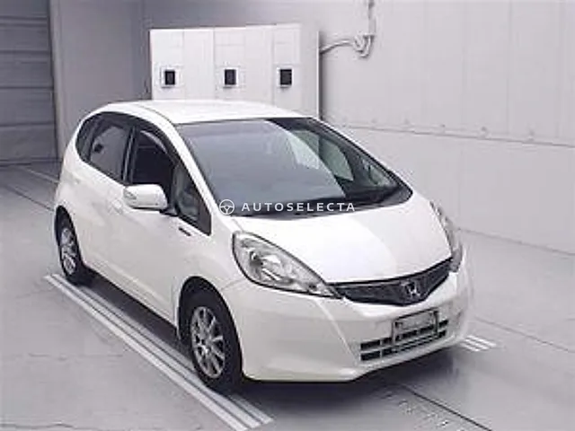 Honda Fit 2012, auction grade R