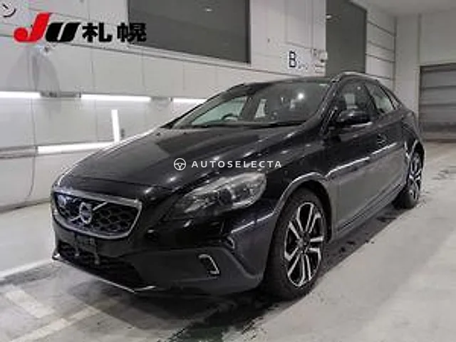 Volvo V40 2013, auction grade 3.5