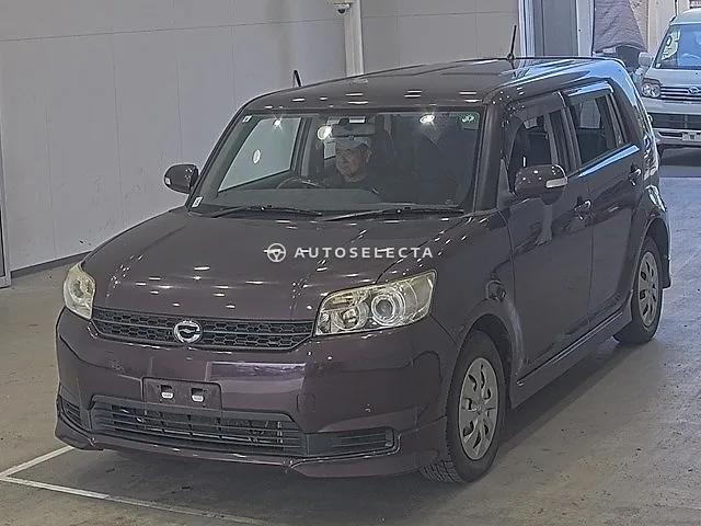 Toyota Corolla Rumion 2013, auction grade 3.5