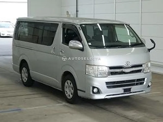 Toyota Hiace 2013, auction grade 3.5