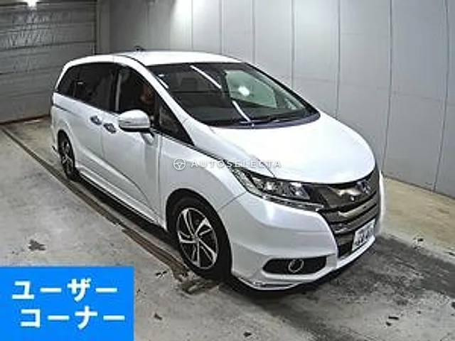 Honda Odyssey 2016, auction grade 4