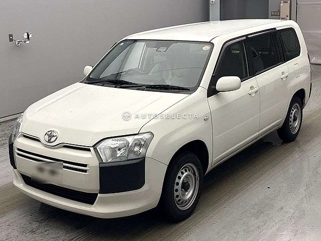 Nissan Caravan 2025, auction grade 6
