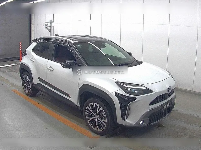Toyota Yaris Cross 2023, auction grade 4.5
