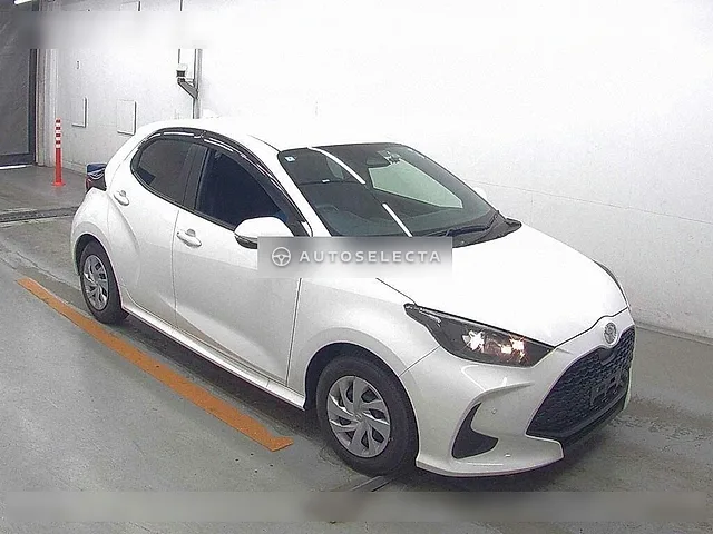 Toyota Yaris 2024, auction grade 4.5