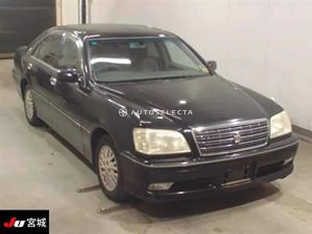 Toyota Crown 2001, auction grade 3