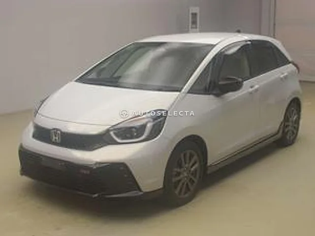 Toyota Aqua 2022, auction grade 3.5