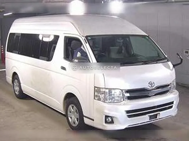 Toyota Hiace Van 2012, auction grade 3