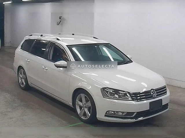 Volkswagen Passat Variant 2013, auction grade 3.5