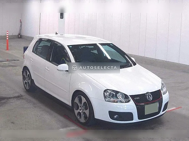 Volkswagen Golf 2006, auction grade 4