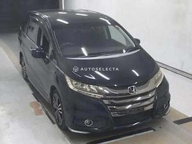 Honda Odyssey 2014, auction grade 3.5