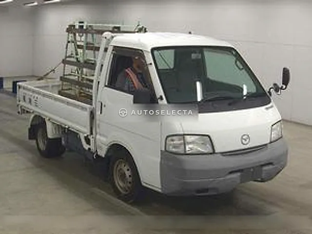 Mazda Bongo Truck 2004, auction grade 3.5