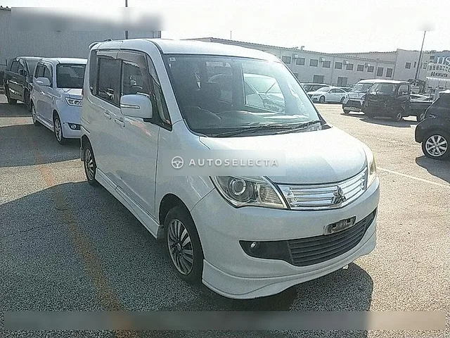 Mitsubishi Delica D:2 2012