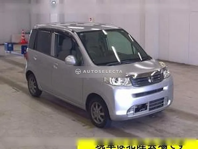 Honda Life 2011