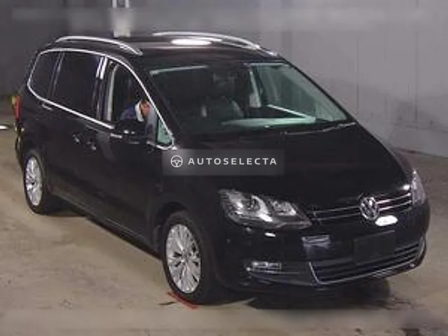 Volkswagen Sharan 2013, auction grade 3.5