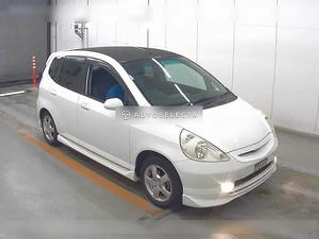 Honda Fit 2002, auction grade R