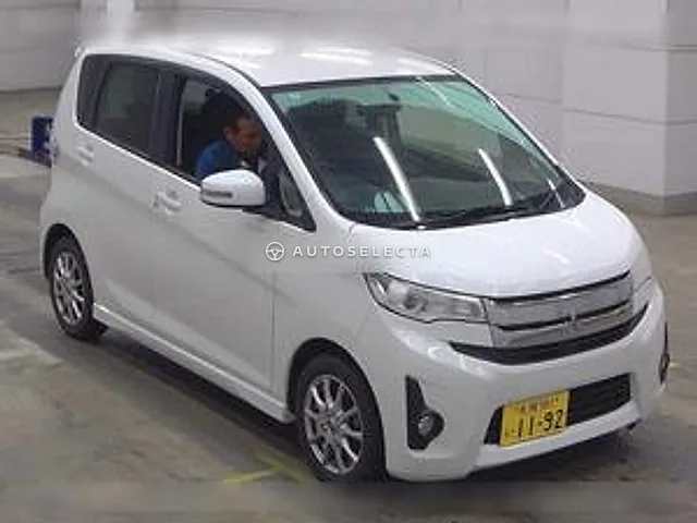 Mitsubishi eK Custom 2014, auction grade 4