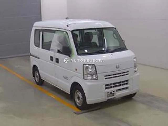Nissan NV100 Clipper 2015, auction grade 3.5