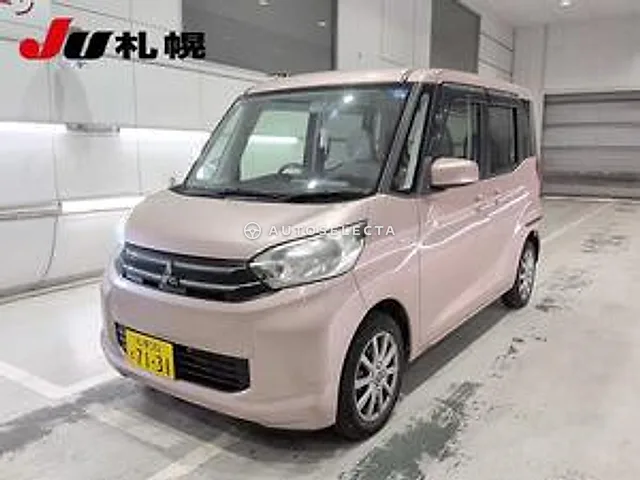 Mitsubishi eK Space 2014, auction grade 3