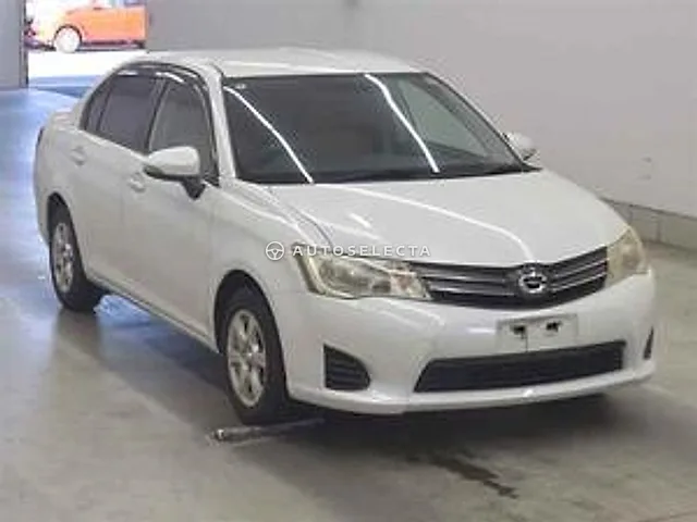 Toyota Corolla Axio 2012, auction grade R