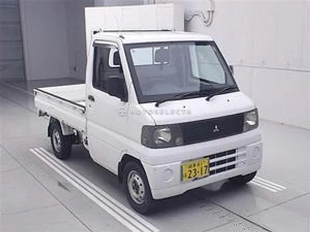 Mitsubishi Minicab 2001, auction grade 3.5