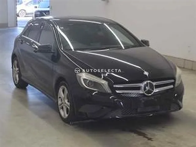 Mercedes-Benz A-Class 2014, auction grade 4