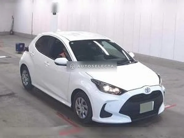 Toyota Yaris 2022, auction grade R