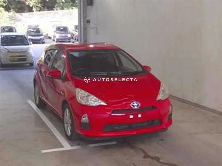 Toyota Aqua 2014, photo 1 of 1