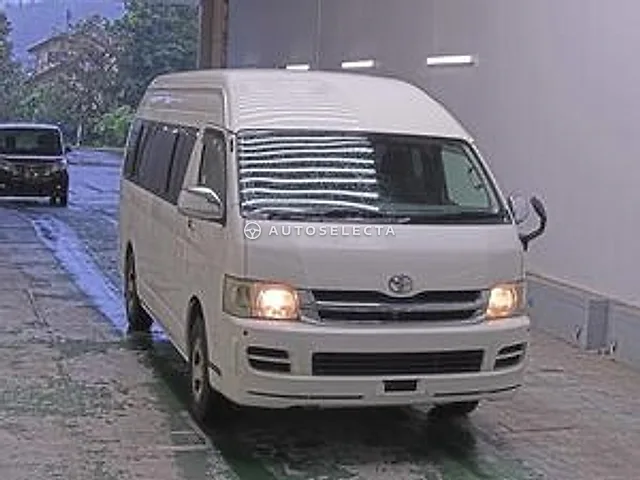 Toyota Hiace 2008, auction grade RA