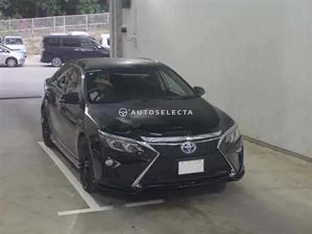 Toyota Camry 2011, auction grade 3.5