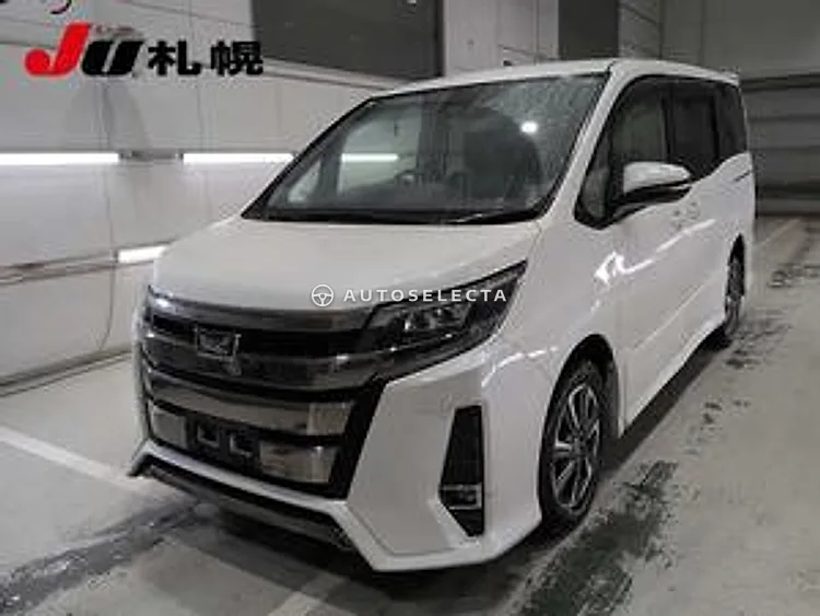 Toyota Noah 2017, photo 1 of 1